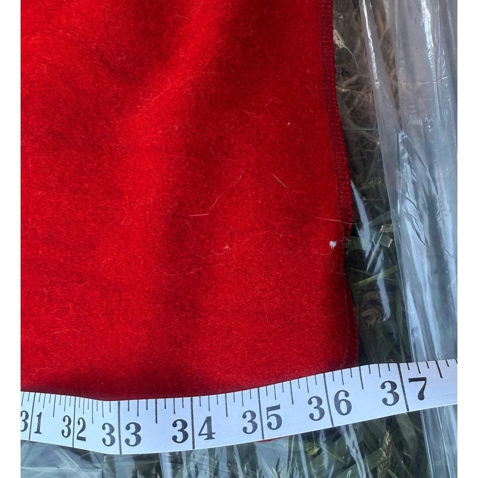 Manta polar vintage University of Dayton Flyers roja estadio 60x36 Foto 4 de 4