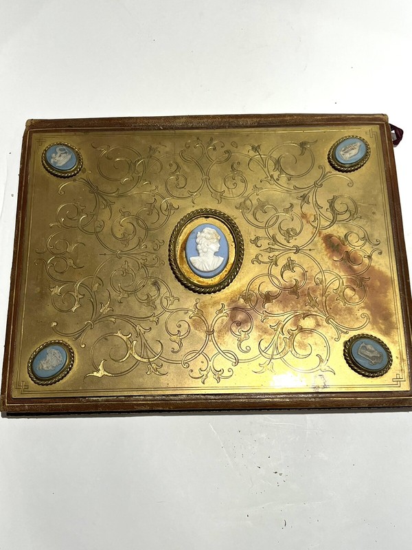 ANTIQUE LEATHER, COPPER AND WEDGWOOD PLAQUES PRESENTATION PORTFOLIO FOLDER