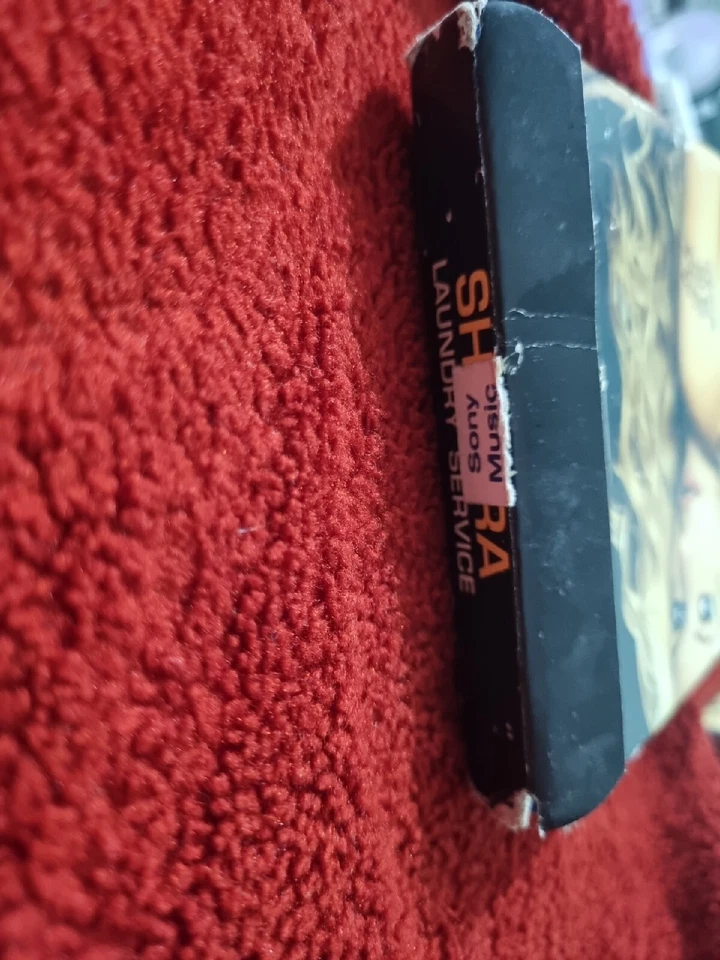 Shakira Laundry Service Cassette Set INDIA IMPORT Rare Indian special edition Foto 4 de 4