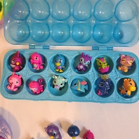Lot Of 30 Hatchimals Blue Egg Carton Spring Basket And Purple Clam Shell