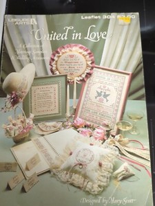 United In Love Wedding Marriage Needlepoint Booklet Leisure Arts 304 Leaflet