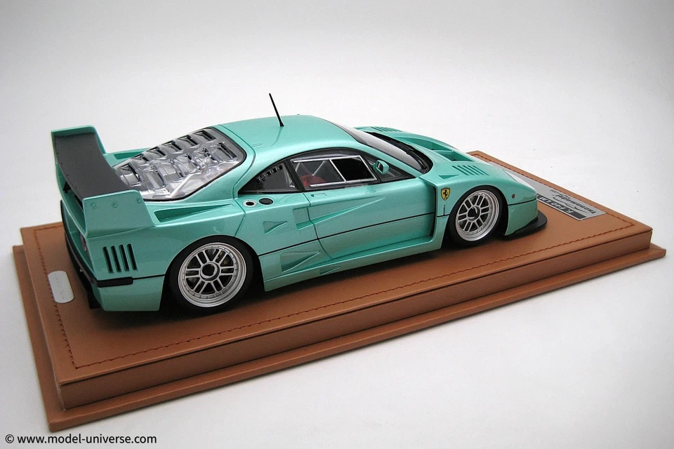 Tecnomodel - 1:18 Ferrari F40 LM 1996 светло-синий металлик (с витриной) - L... - Изображение 2 из 4
