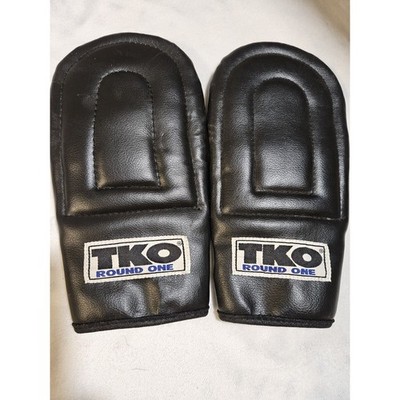 TKO Technical Knockout One Size Boxing MMA Sparring Gloves Black Duratek