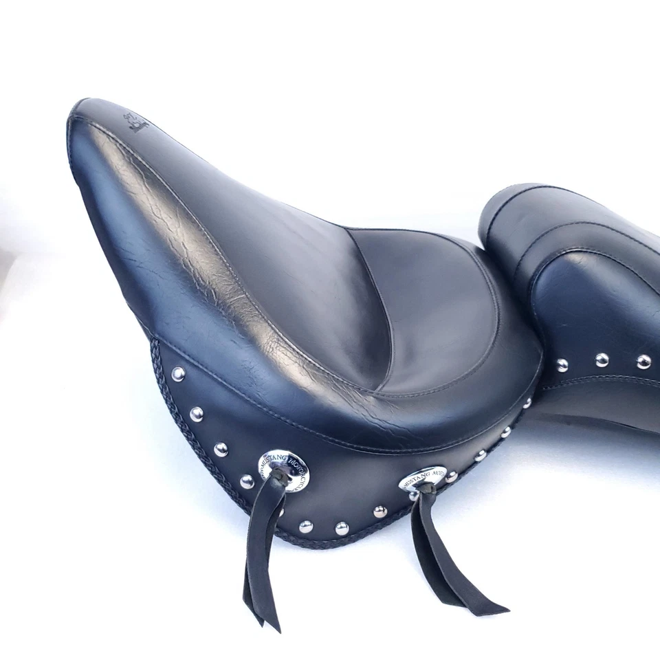 Asiento de motocicleta Mustang Heritage clásico 2up una pieza ancho touring 07-17 de lujo Foto 2 de 4