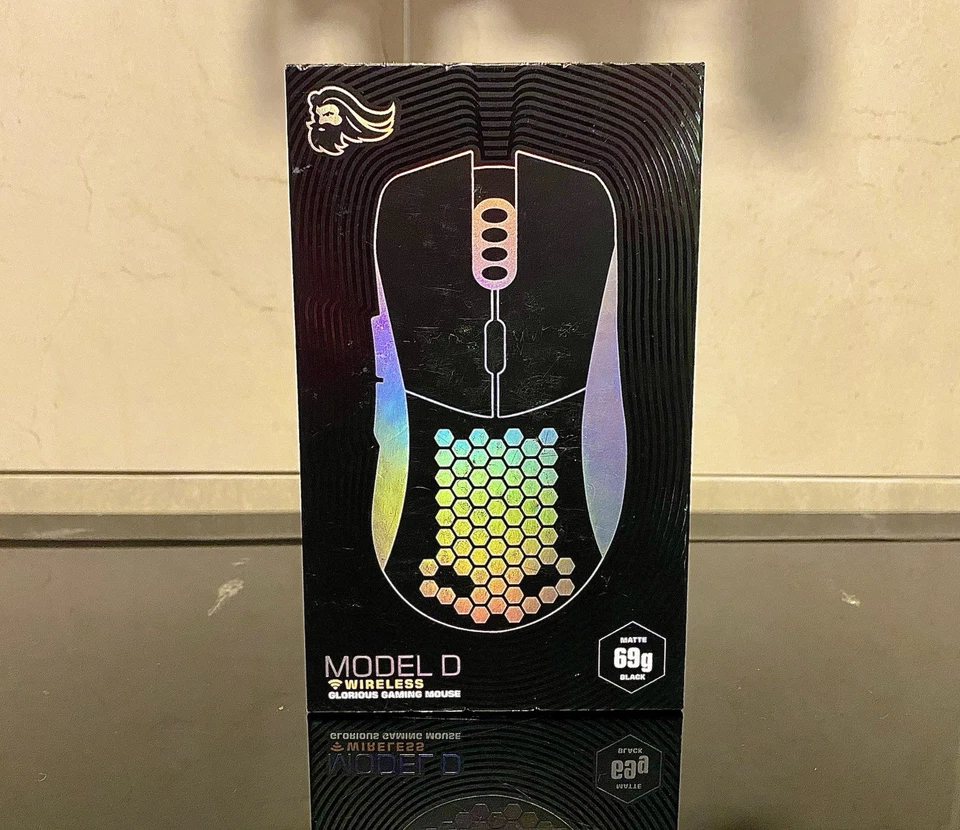 GLORIOUS Model D RGB Wireless Optical Gaming Mouse - Matte Black. - Image 3 of 4