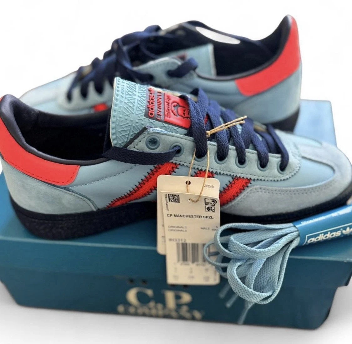 Preços baixos em adidas GT Manchester SPZL Light Blue | eBay