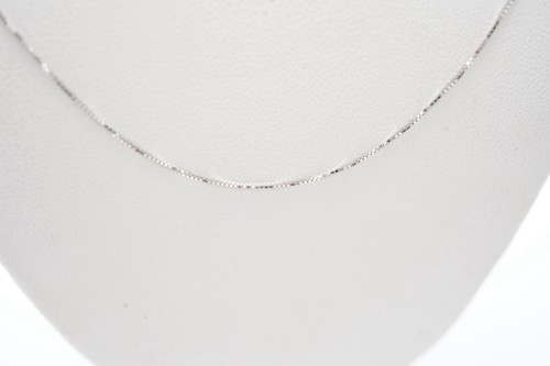 14 Karat Weißgold Box Kette. 20 Zoll… 1,1 Gramm… 0,5 mm dick - Bild 6 von 9