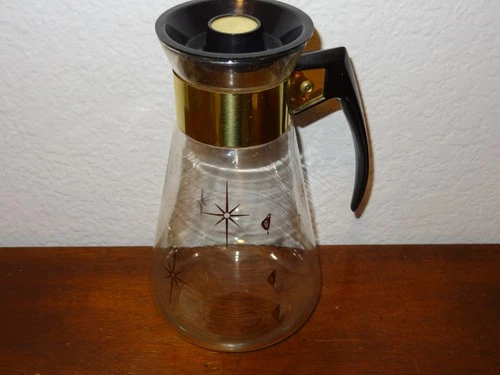 Vintage 6 Cup Pyrex Glass Coffee Carafe With Lid, Starburst Pattern
