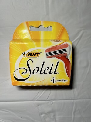 BIC- Soleil Refills Cartridges 4ct. (Triple Blades) with Soothing Moisture Strip