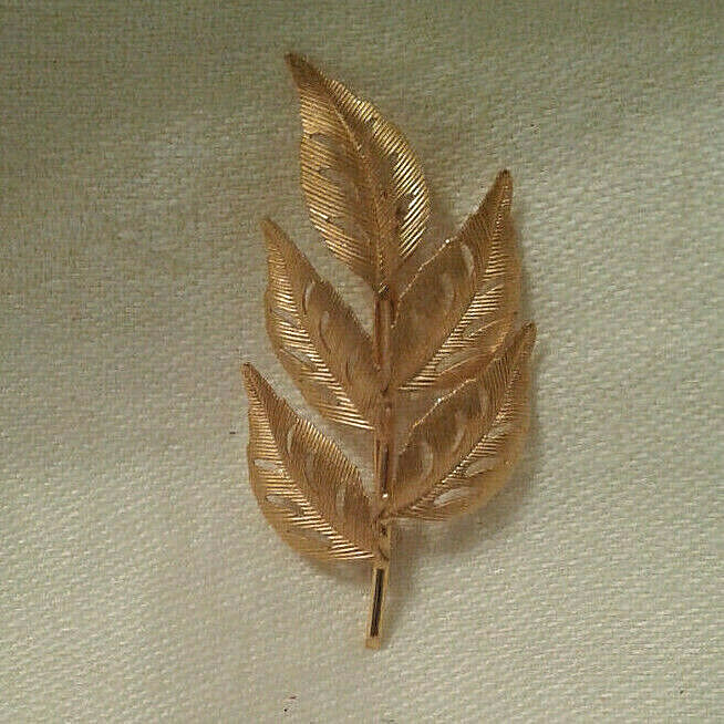 Vintage Signed CR Company 12K GF Leaf Pin/Brooch