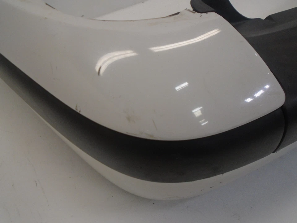 1999-2001 Saab 9-5 Rear Bumper Cover White/Black 4785762 OEM DK804380 Foto 3 de 4