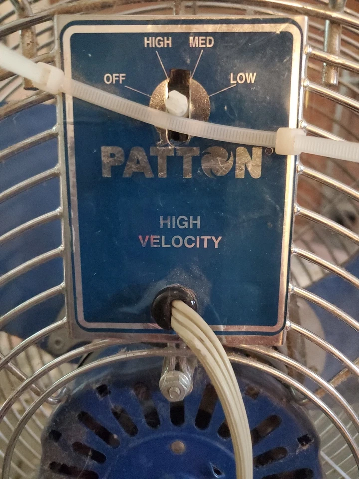 Patton High Velocity Air Circulator Fan Model U2-1887 - 3 Speed Tested & Works - Image 3 of 4