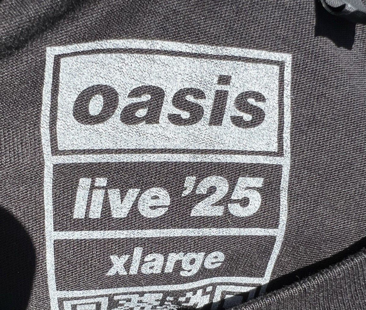 OASIS LIVE 25 SHIRT XL 9/1/2025 METLIFE STADIUM EAST RUTHERFORD