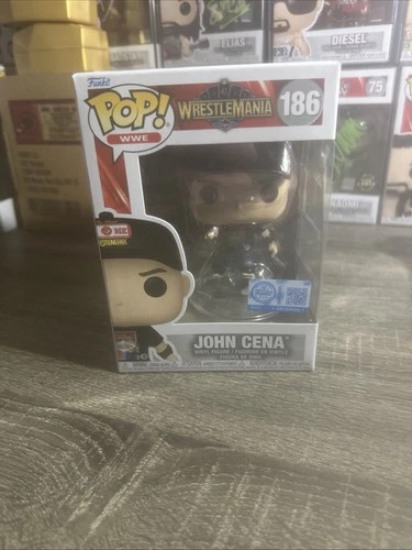 Funko POP! JOHN CENA WWE Wrestlemania  Farewell Exclusive #186 W/protector