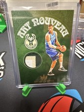 2020-21 Panini Court Kings - Art Nouveau Brook Lopez #AN-LOP Prime /25 (MEM)