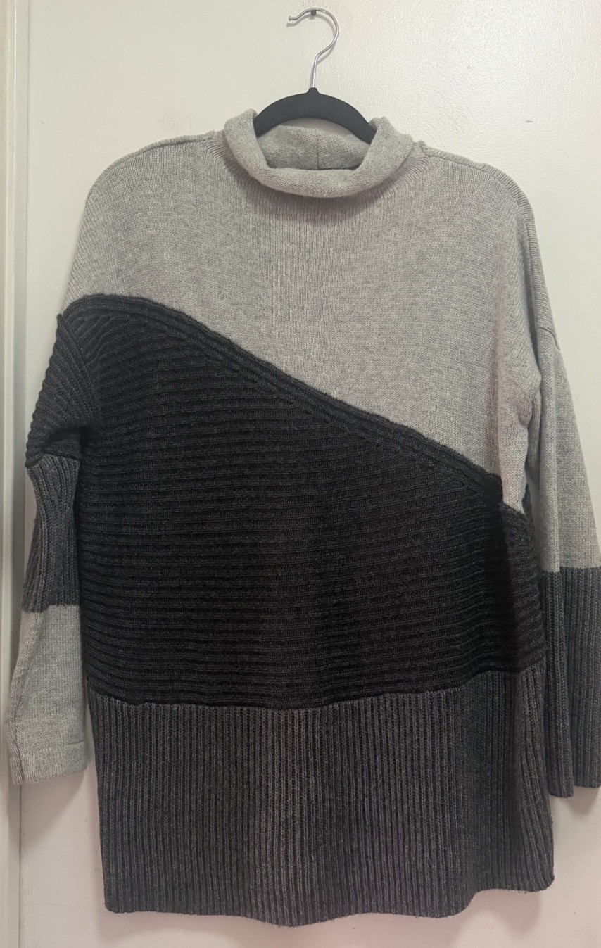 French Connection Wool Blend Gray Colorblock Pull… - image 1