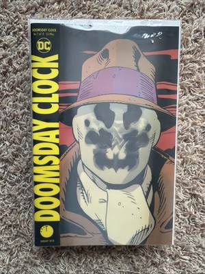Doomsday Clock 1-12 Complete Run Set w/ Issue 1  Lenticular &  3 Variant Cover