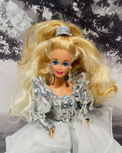1992 Happy Holidays Special Edition Barbie Doll Mattel #1429 - Bild 5 von 18