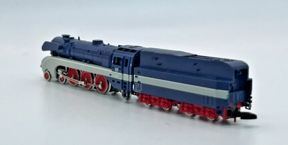 Locomotora de vapor Marklin 8888 BR10 escala Z con caja original licitadora (B) Foto 4 de 4