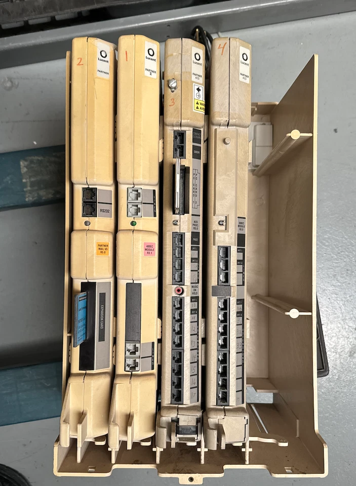 Бизнес-телефонная система LUCENT PARTNER модель 103H почта 400EC ACS 308EC - Изображение 4 из 4