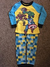 Disney Store Marvel Avengers Pajamas 2 Piece Size 5