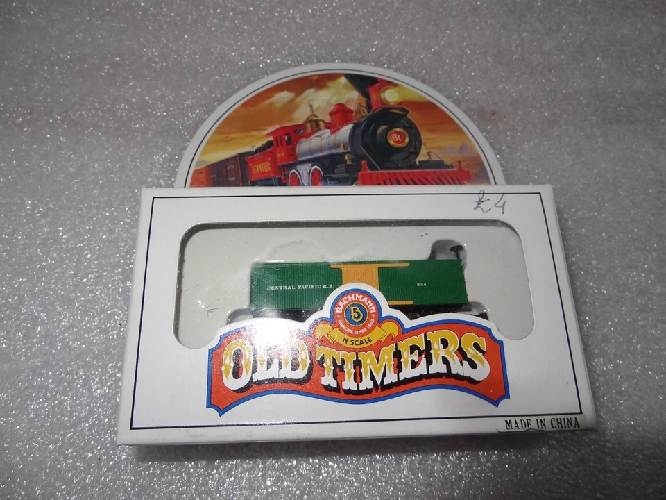 ECH N BACHMANN OLD TIMERS WAGON COUVERT USA EN BOITE - Photo 1/4