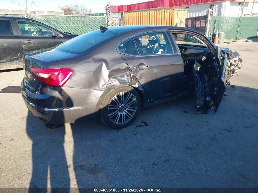 Used A/C Compressor fits: 2014 Kia Cadenza ID 977013R500 Grade A Foto 3 de 4