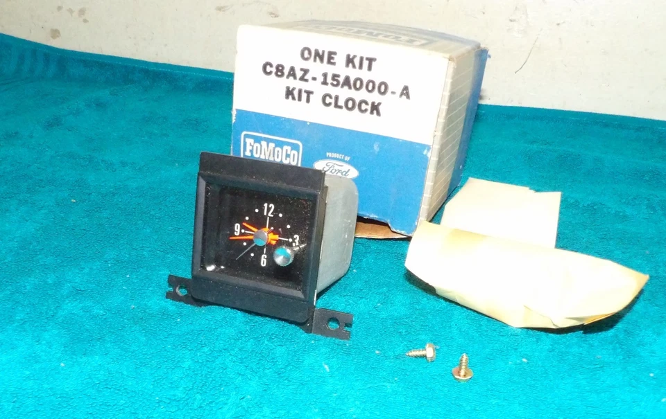 1968 Ford Custom Galaxie 500 XL LTD Fastback Wgn Convertible NOS ELECTRIC CLOCK - Image 3 of 4