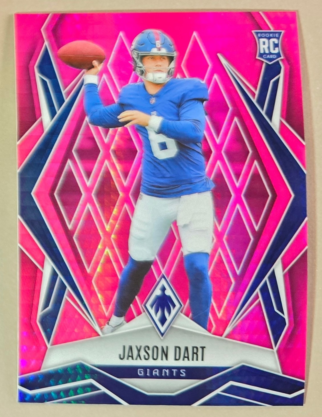2025 Panini Phoenix 200 Jaxson Dart Rookie Pink Hyper Prizm SP #d /299 NY Giants