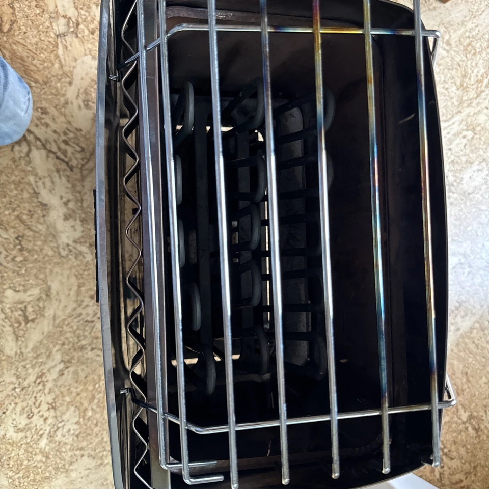 Calentador de sauna Harvia KIP-80B, 8kw, 240v/1ph (piedras de sauna incluidas) Foto 4 de 4