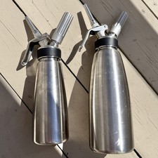 Chef Master Stainless Steel Whipped Cream Dispenser Lot 1L  0.5L Set of 2