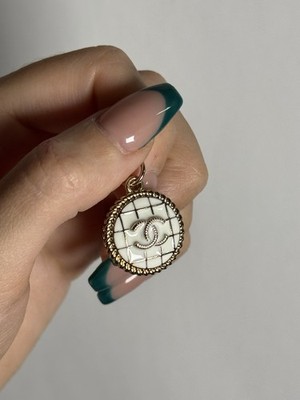 CHANEL Gold/White Metal Zipper Pull Charm