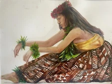 Hoʻike dancer