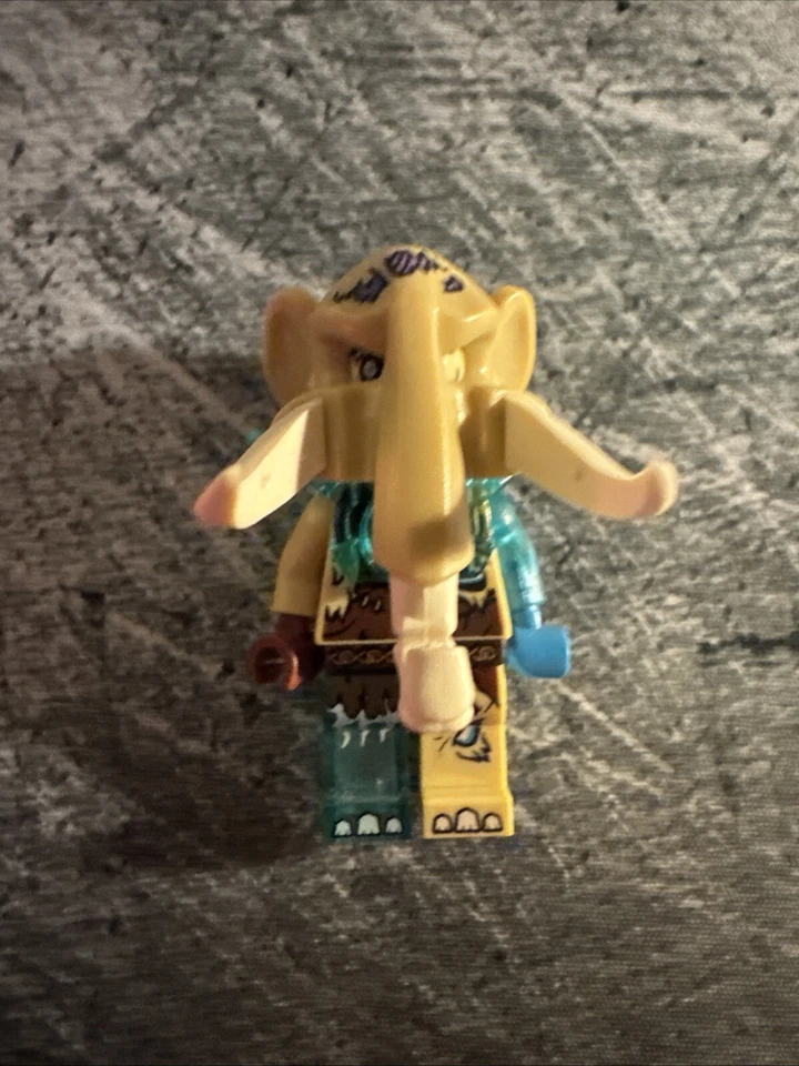 RARE LEGO Chima Minifigure Bundle - Image 2 of 4