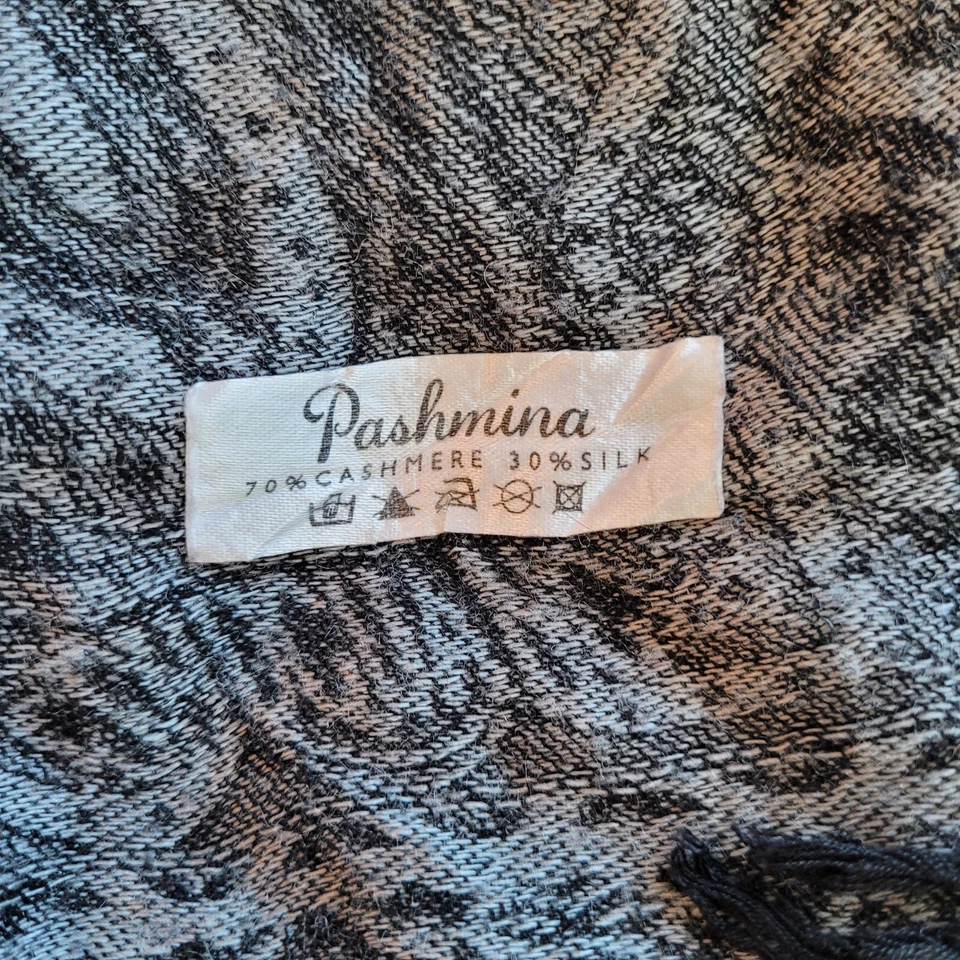 Pashmina Cachemira Seda Gris Paisley Bufanda Chal Flecos Borlas Dinero Antiguo 17470x Foto 3 de 4