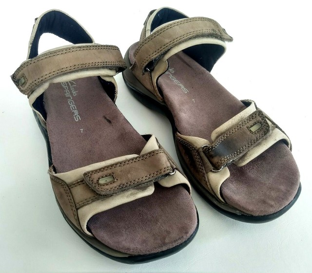 clarks springers sandals