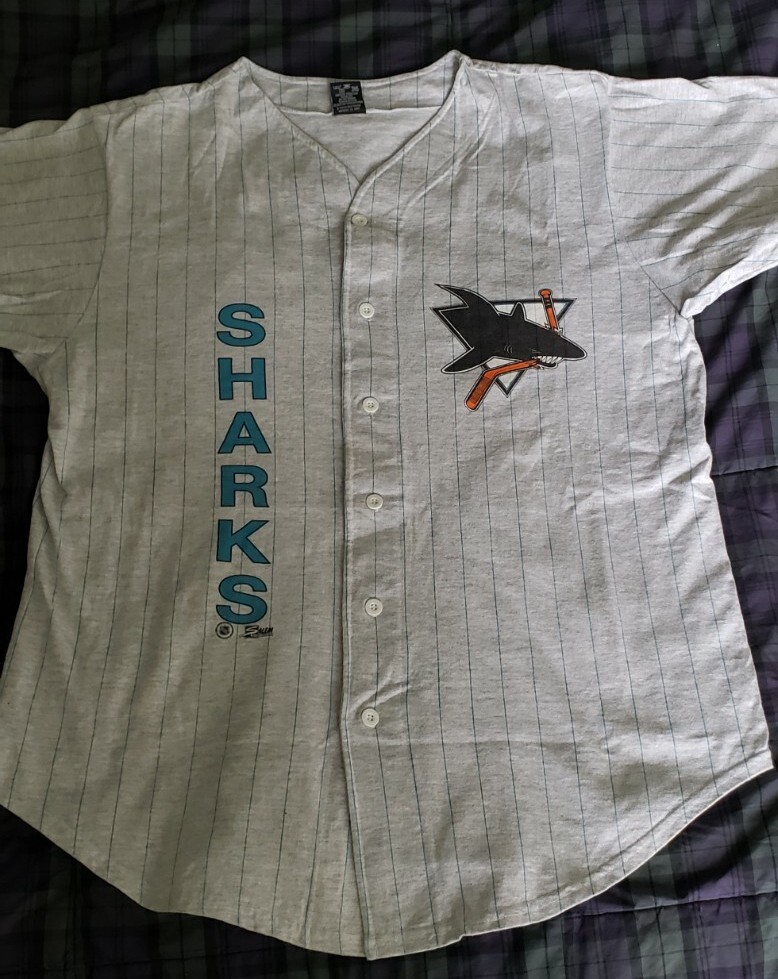 Maglietta vintage fila anteriore Salem abbigliamento sportivo squali San Jose taglia XL gesso gesso ?