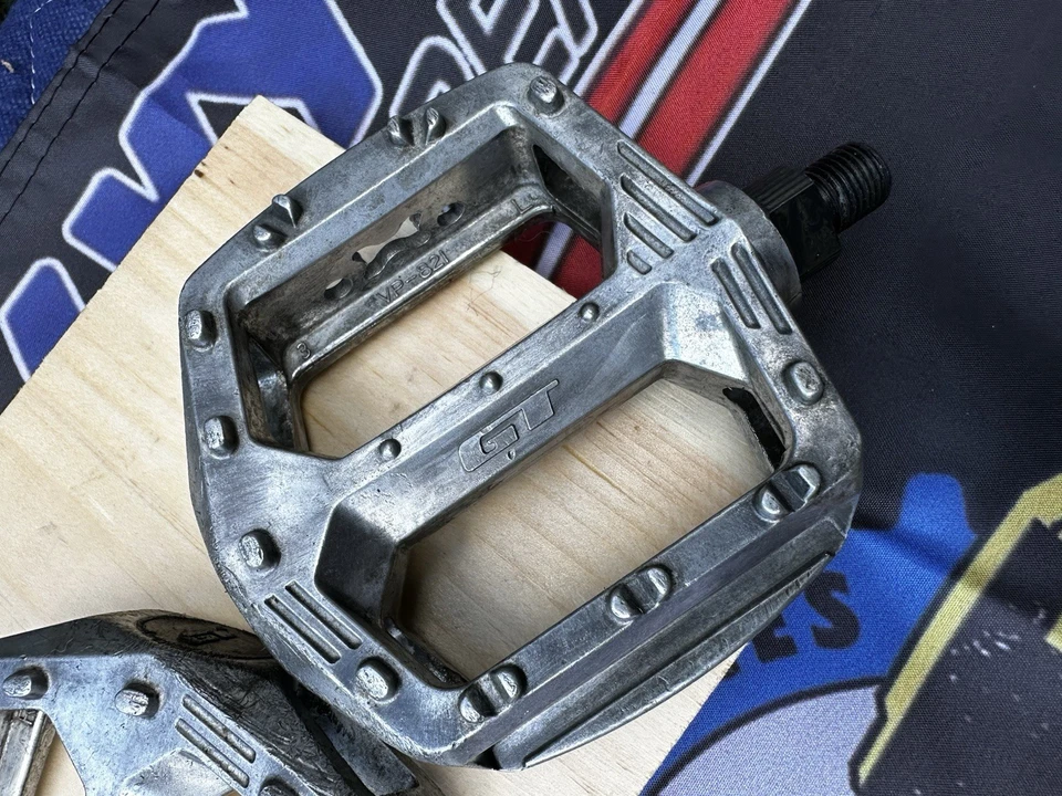 1997 Old School BMX GT Pedals Alloy 1/2" Performer Freestyle VP-821 Mach One - Image 4 of 4