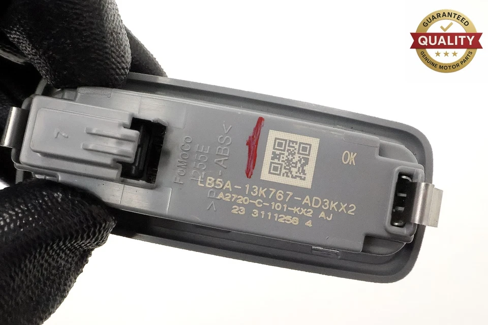 Ford Explorer 2020-2023 techo trasero centro cúpula luz lámpara OEM Foto 4 de 4