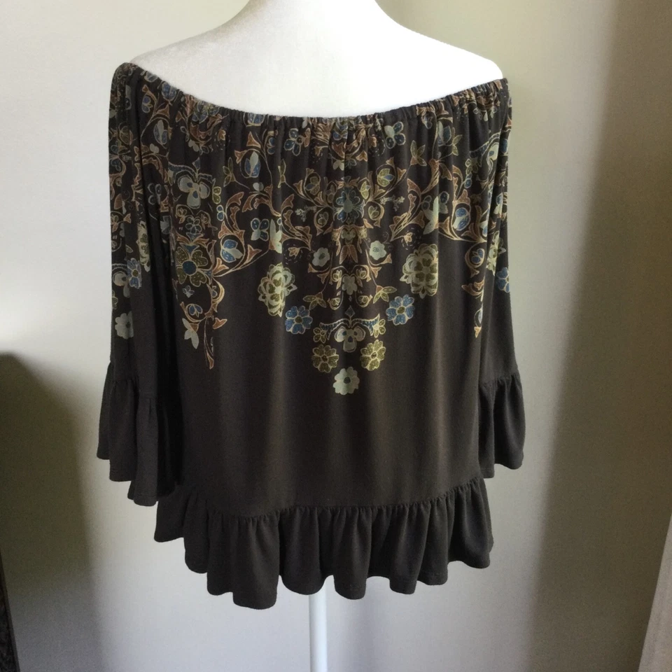 Blusa ECOTE Boho Femenina Hombro Descubierto Floral Gitana Femenina S Volantes Marrón Foto 3 de 4