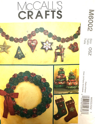 Vintage Christmas Pattern Yo-Yo Garland Wreath Ornaments Stockings McCalls M6002