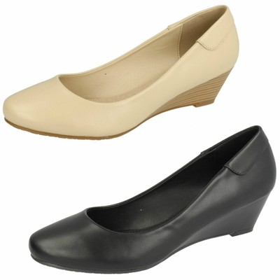 ladies wedge work shoes