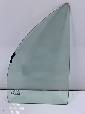 43R-00048 Glas Quarter Fest Original Toyota Corolla Genuine OEM Toyota