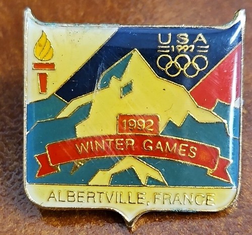 Vintage Enamel Pins - Österreich