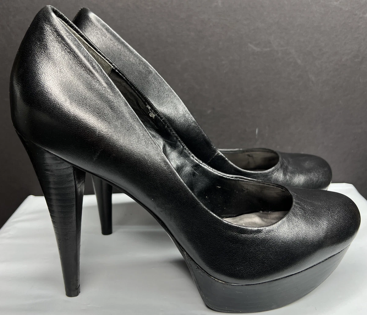 Guess stiletto hotsell heels