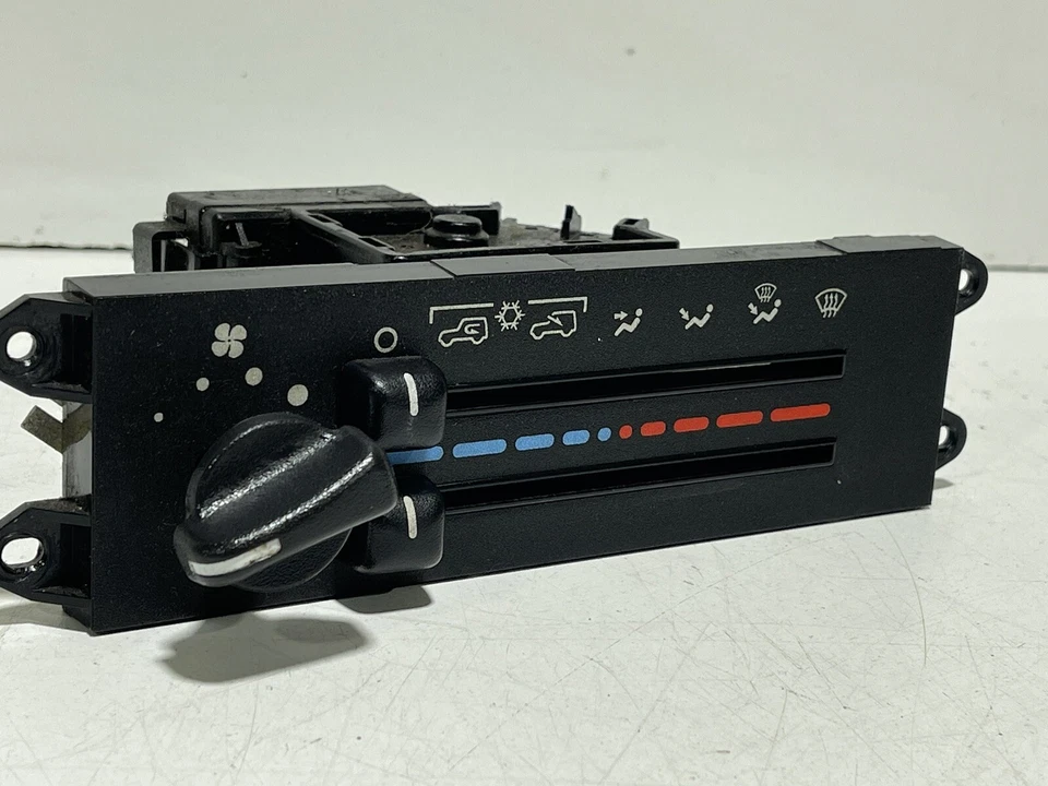 Interruptor de control de clima ventilador de calor calentador Jeep Wrangler TJ 97-98 con CA 55037362 OEM Foto 3 de 4