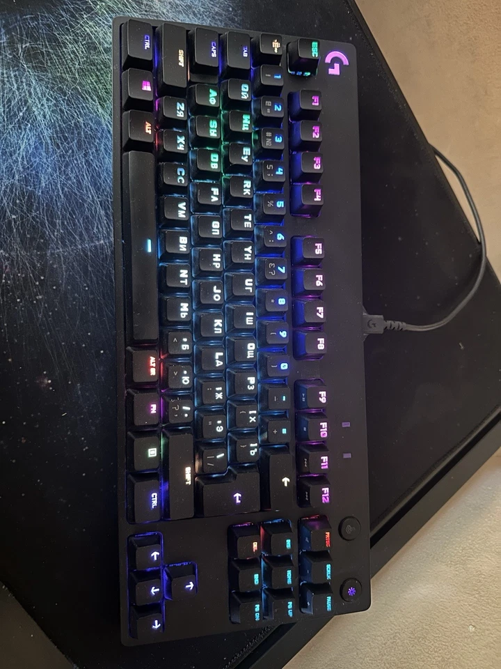 Logitech G Pro RU С РУССКОЙ РАСКЛАДКОЙ usb Gaming Keyboard - Blue Switches - Image 3 of 3