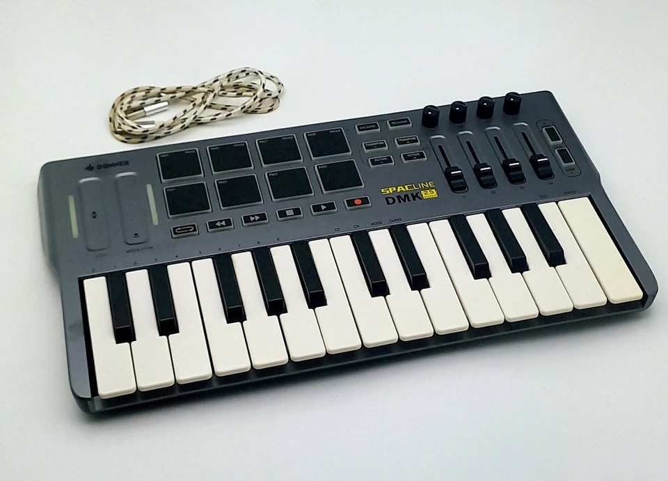 DONNER SpacLine DMK 25 Midi USB tastiera portatile 25 tasti 8 drum pad - Immagine 2 di 4