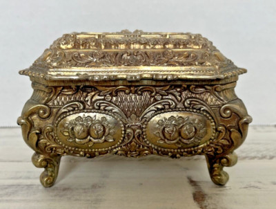 Vtg Gold Tone Ornate Metal Trinket Box Red Lined Roses Vanity Footed 5  Japan