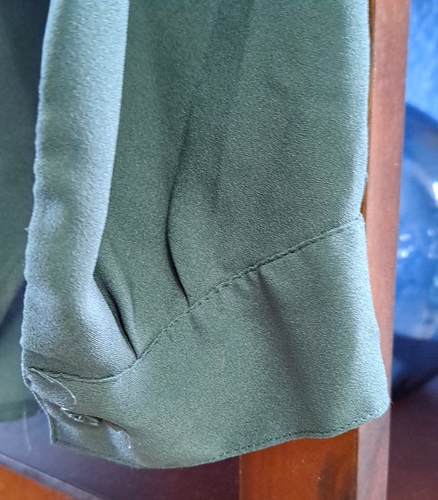 Ann Taylor Waldgrün Top Bluse Kragen Basic Manschette Langarm Knopf - Gr. M - Bild 4 von 6